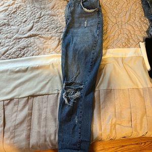 Abercrombie Mom High Rise Jeans